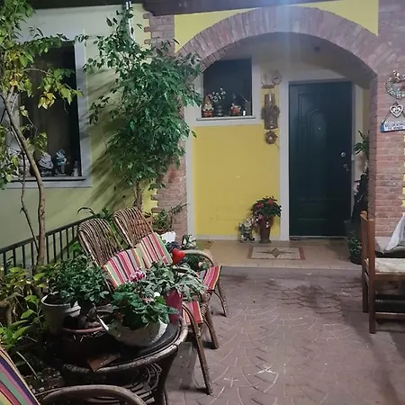 Kristina Bed & Breakfast *